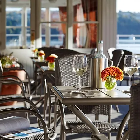Otel Trident Kinsale