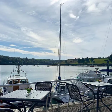 Otel Trident Kinsale