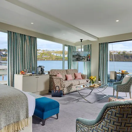 Hotel Trident