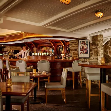 Trident 4* Kinsale