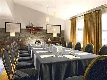 Trident Hotell 4*